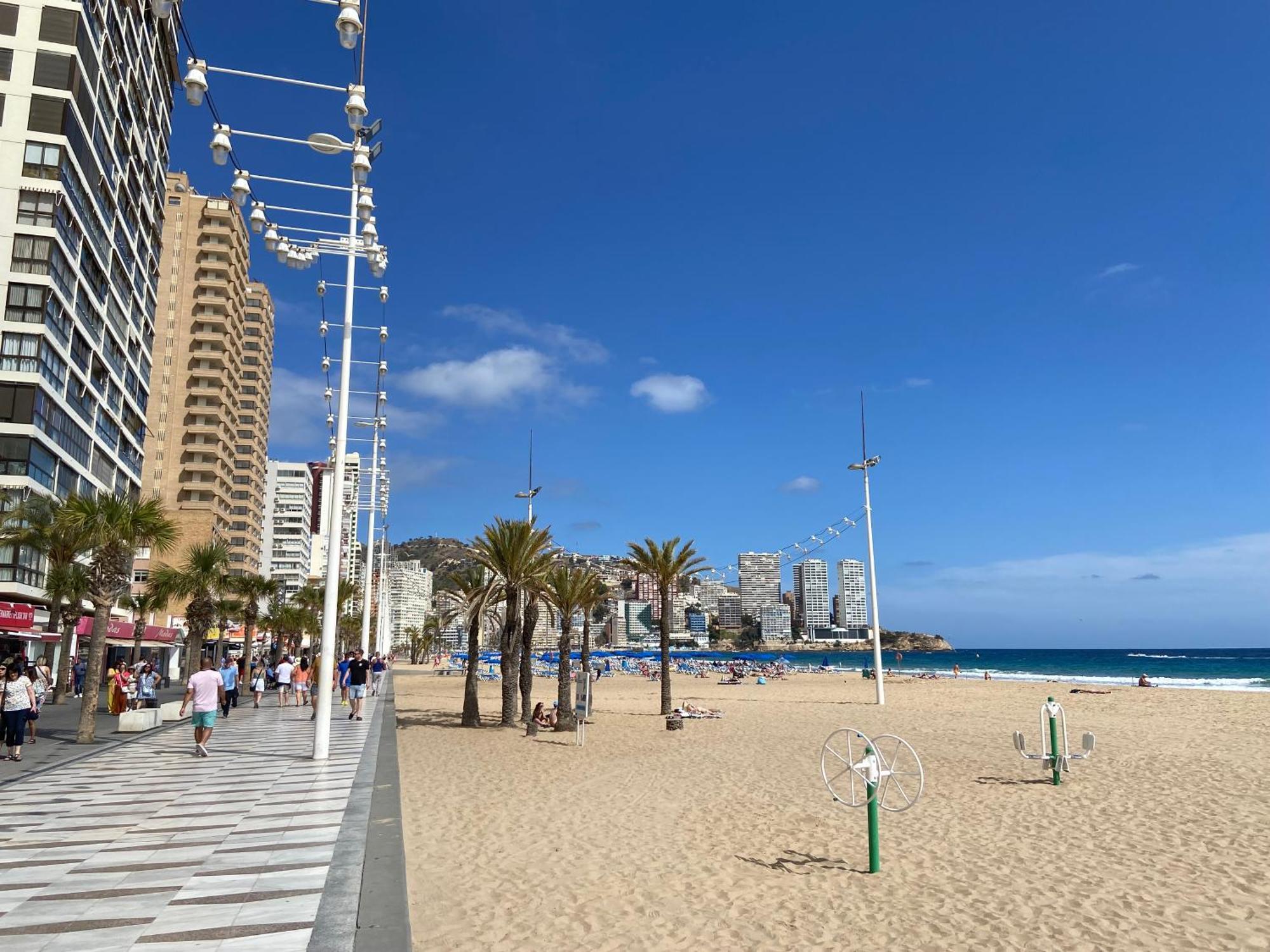 Levante Carlos V 1B Benidorm Exteriér fotografie